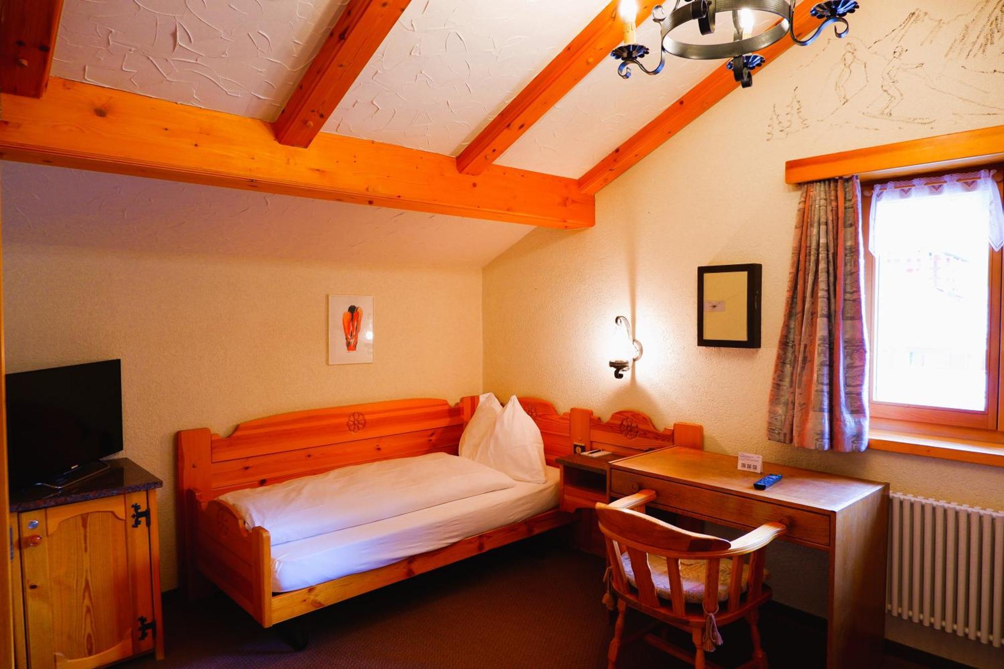 Hotel Christiania Saas-Fee Exterior foto