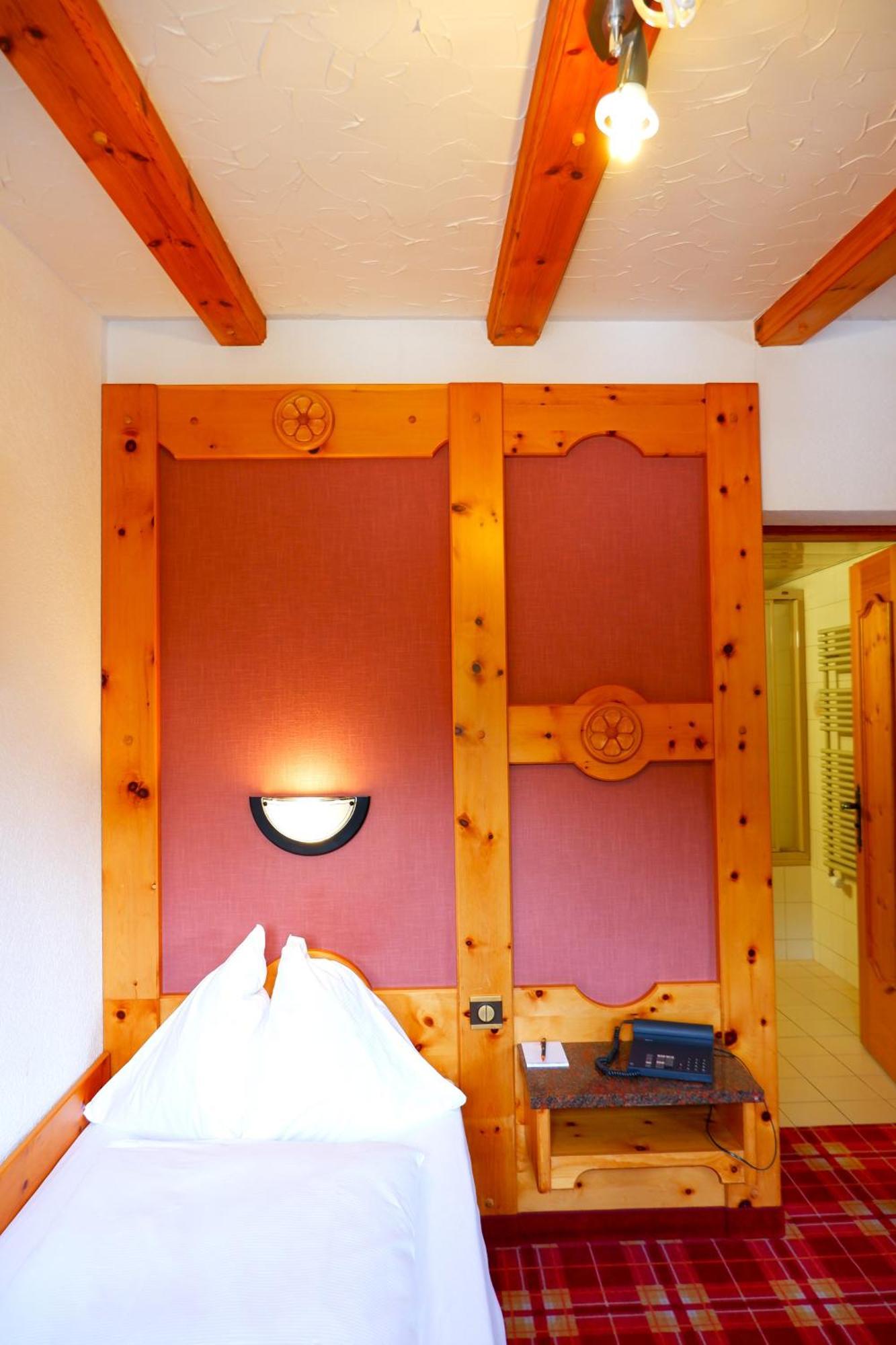 Hotel Christiania Saas-Fee Exterior foto